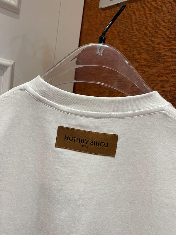 Full styled look of Louis Vuitton cotton t-shirt with relaxed-fit cut