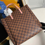 Handle and strap detail of classic signature women's handbag – women's luxury handbag