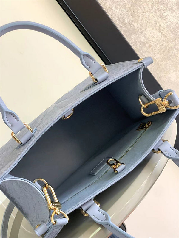  tote bag interior and compartment view 9