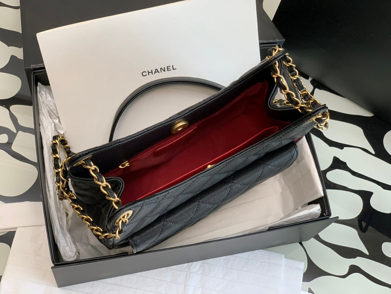  mid purse view 3