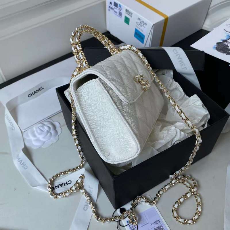Zivas Charm Contemporary Flair Luxury Handbag (Refined Modern Silhouette) – Styled Look
