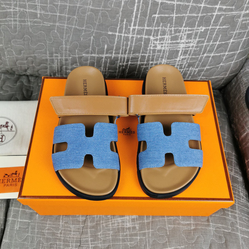 Hermes sandals Style 109 - top view showing design