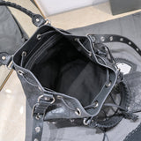 Zivas Charm Versatile Design Statement Handbag (Timeless Wardrobe Addition) – Interior View 6