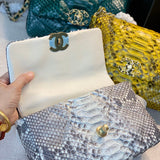  women's handbag, mid design, view 3