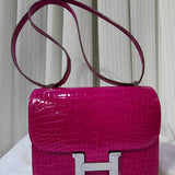 Close-up detail of streamlined bag design