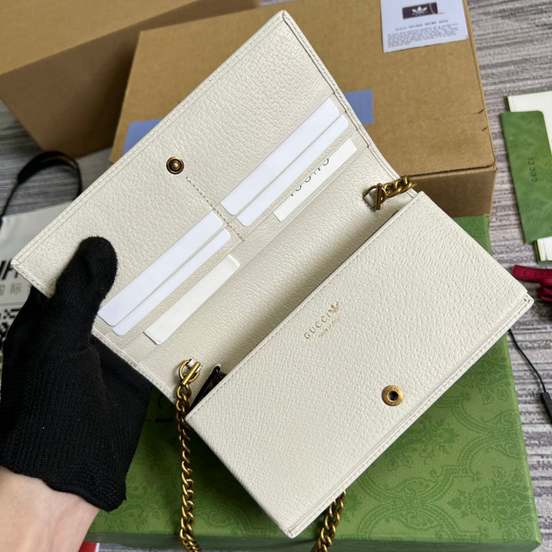 Back view of polished refined women's handbag – women's everyday handbag