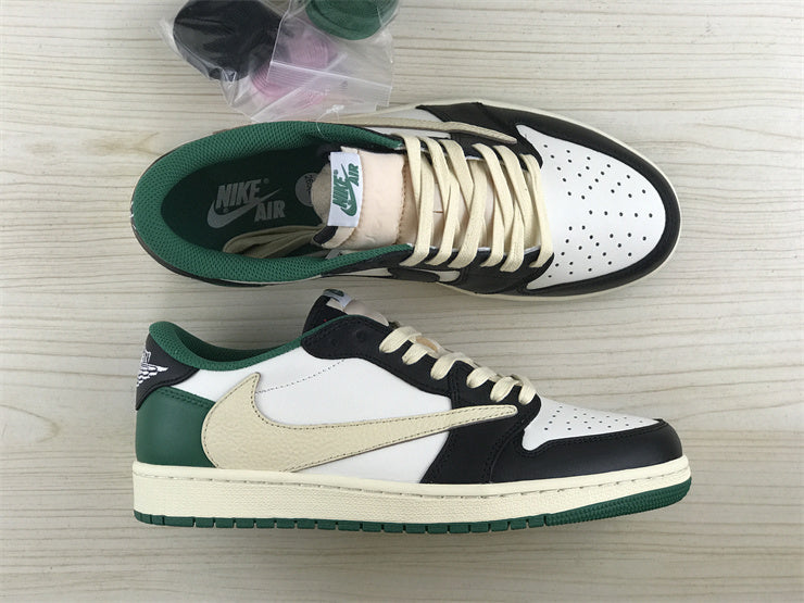 Nike clean off-white luxury sneakers view 20 classic court silhouette