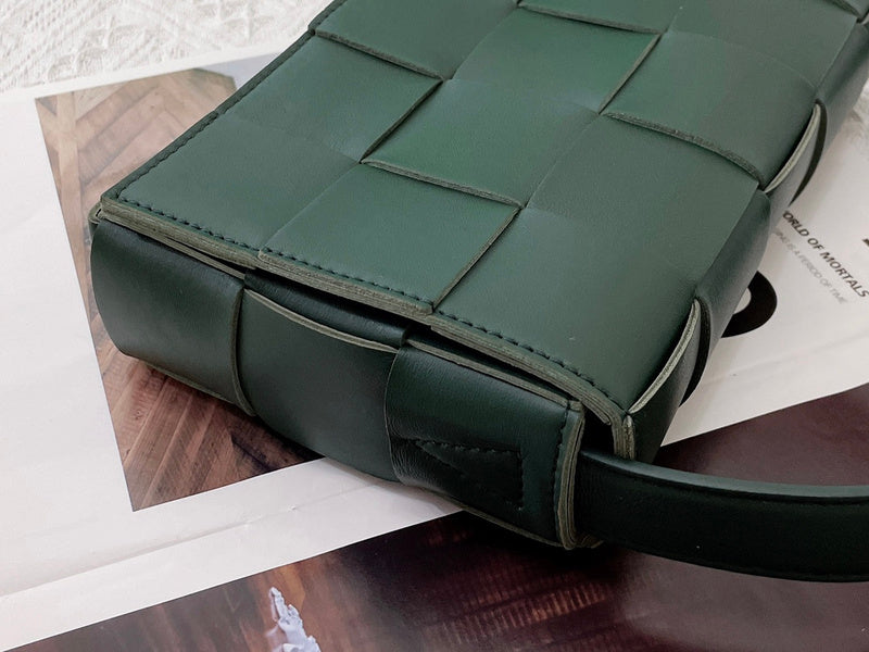 Polished Premium PU Leather Handbag - Refined Silhouette | Women's Designer-Inspired Purse #1616 - texture close-up (image 9) of designer-inspired handbag