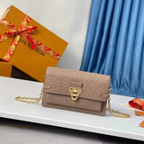 Styled lifestyle shot of everyday-luxe classic women's handbag – women's premium purse