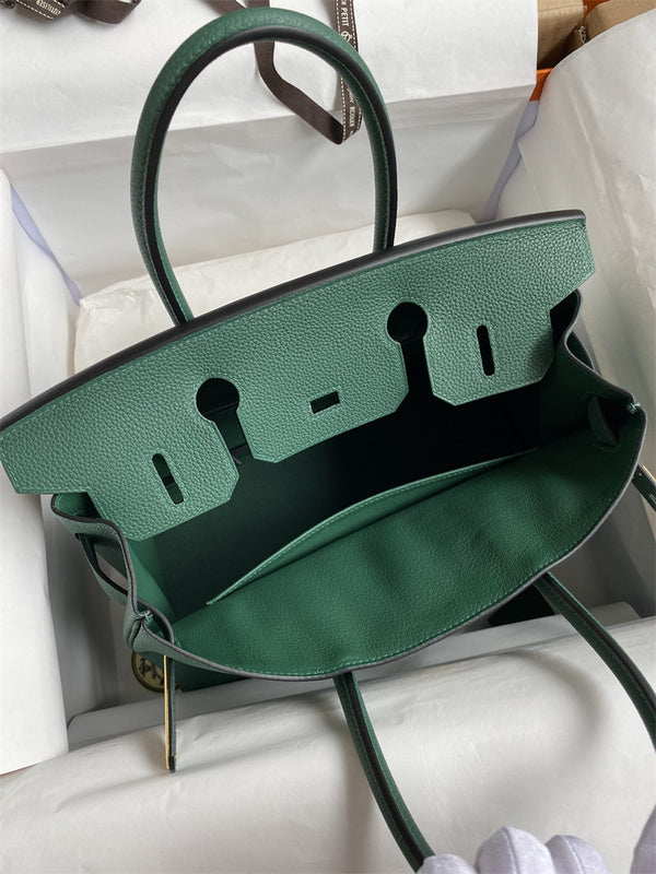 Interior view of minimalist premium bag