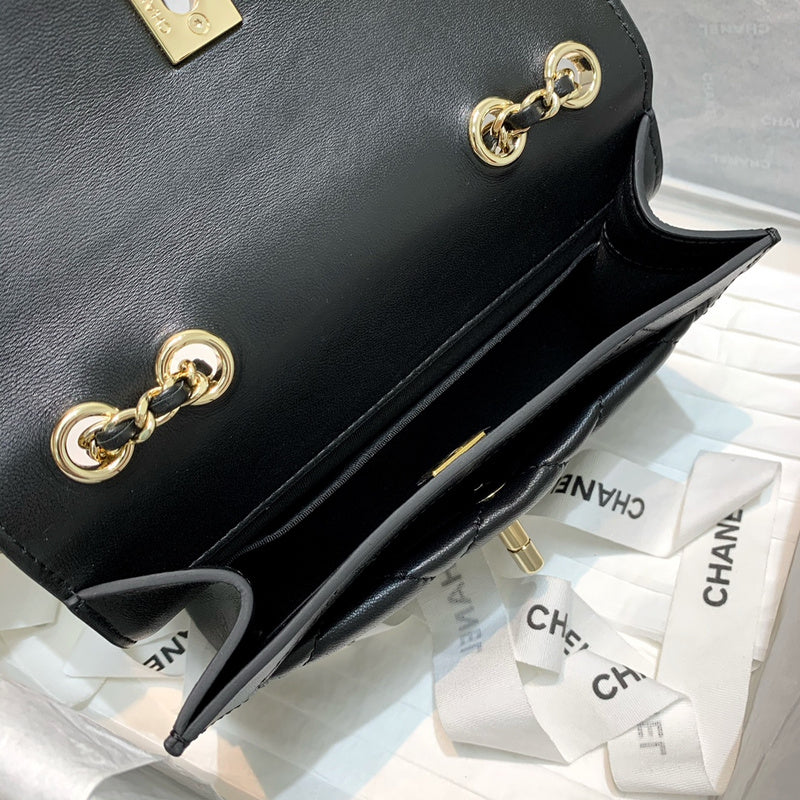  mid purse view 5