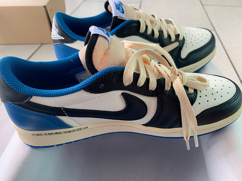 Nike bold contrast luxury sneakers view 19 streetwear statement look