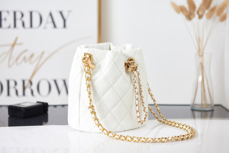  handbag, compact everyday style, image 7