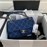Zivas Charm Modern Minimalist Look Fashion Handbag (Refined Practical Design) – Lifestyle Shot