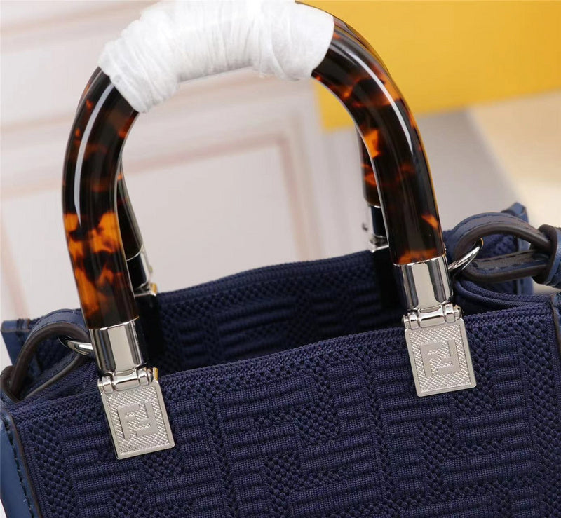 Ziva's Charm handbag – interior view (Standard Size)