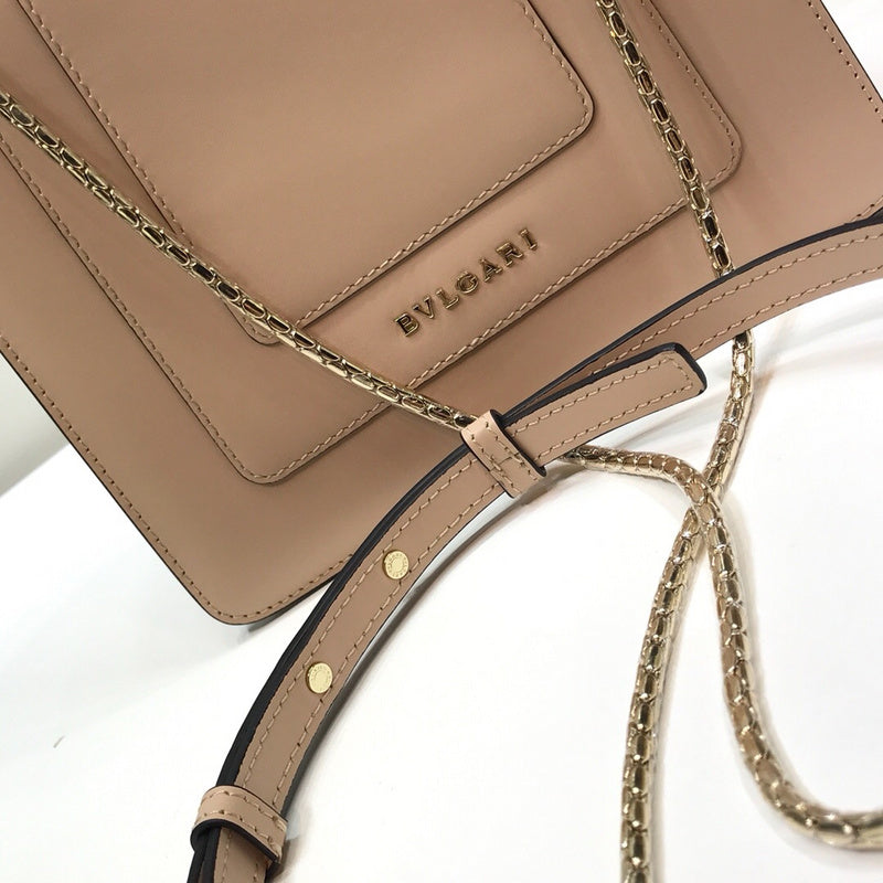 Statement Vegan Leather Handbag - Signature Hardware Accents | Women's Designer-Inspired Purse #1768 - close-up detail shot (image 3) of designer-inspired handbag