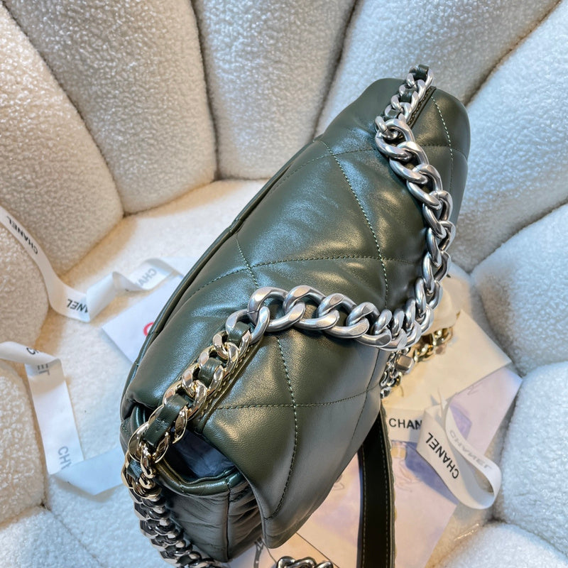 Zivas Charm Understated Luxury Designer Handbag (Designer-Inspired Craftsmanship) – Detail View