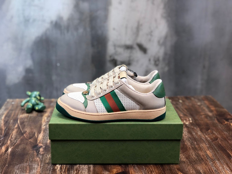 Gucci classic monochrome luxury sneakers view 9 cushioned comfort fit