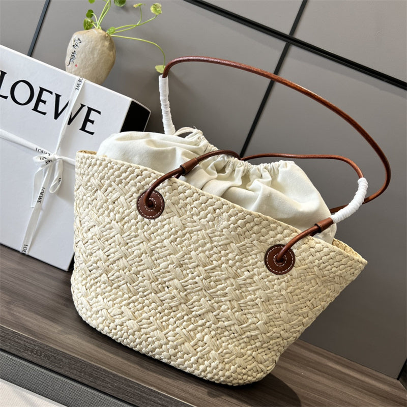 Ziva's Charm handbag – lifestyle view (34cm*13cm*16cm)