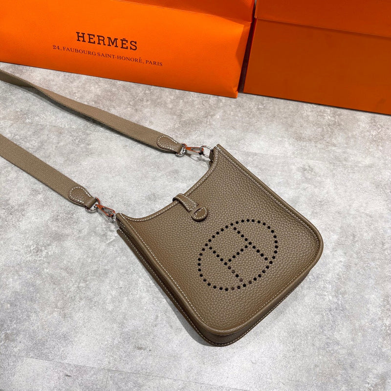 Interior view of minimalist premium bag