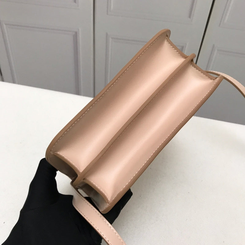 Ziva's Charm handbag – interior view (one versatile size)