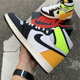Nike Men's & Women's Luxury Fashion Trainers — Style 162 side view