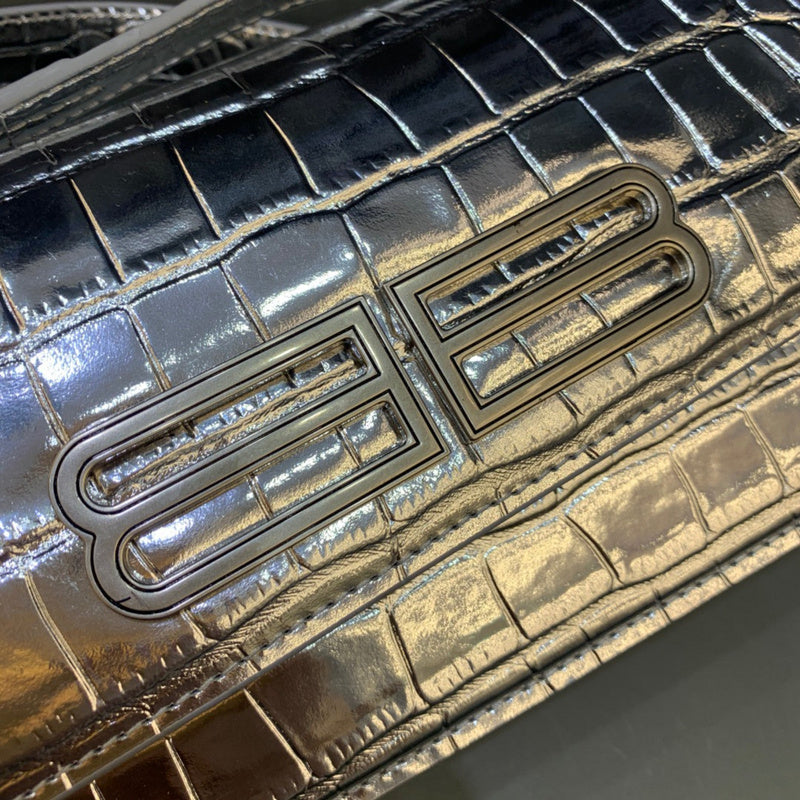 Elegant Premium PU Leather Handbag - Signature Hardware Accents | Women's Luxury Handbag #403 - interior view (image 6) of designer-inspired handbag