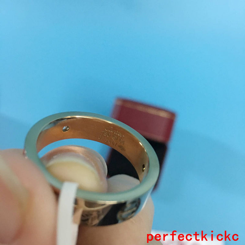 Angled view of Cartier unisex jewelry piece