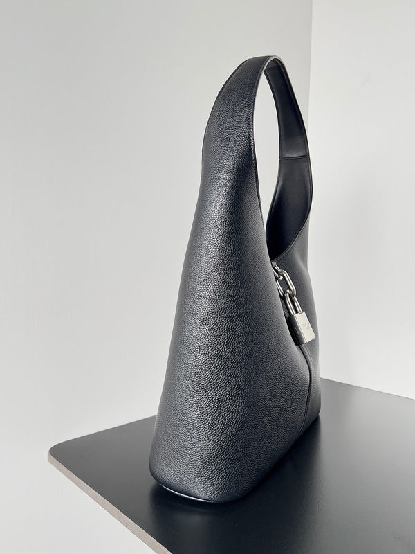 Zivas Charm Everyday Sophistication Fashion Handbag (Timeless Wardrobe Addition) – Interior View