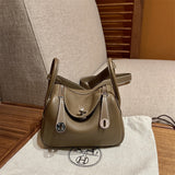  Graceful tote bag front view