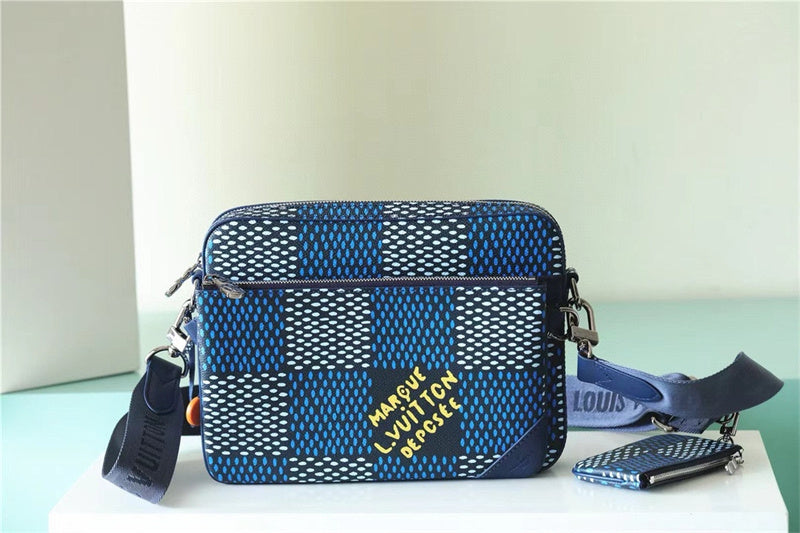  Everyday crossbody bag front view