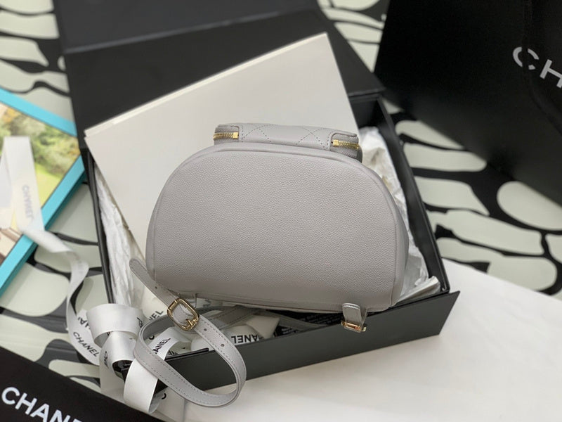  mid purse view 10