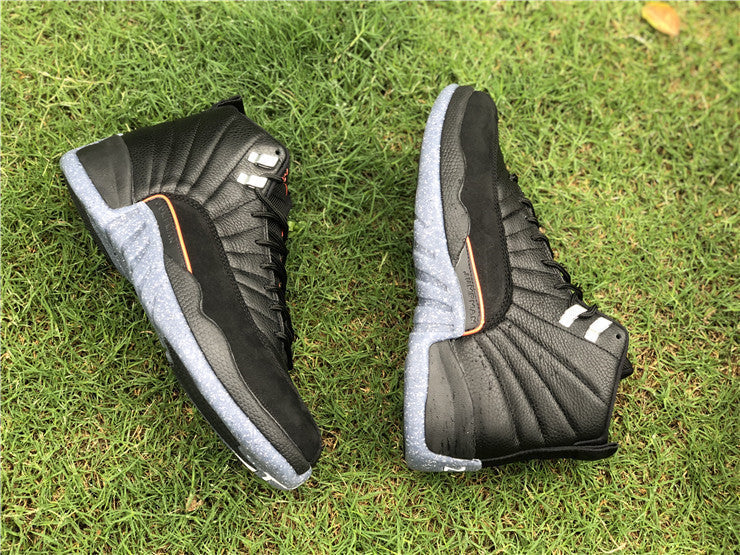 Nike Men's & Women's Premium Athletic Sneakers — Style 187 front view