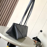 Ziva's Charm handbag – product shot (39cm*12.3cm*12.5cm)