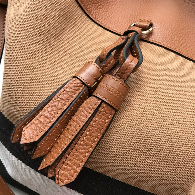 Ziva's Charm handbag – full view (one versatile size)