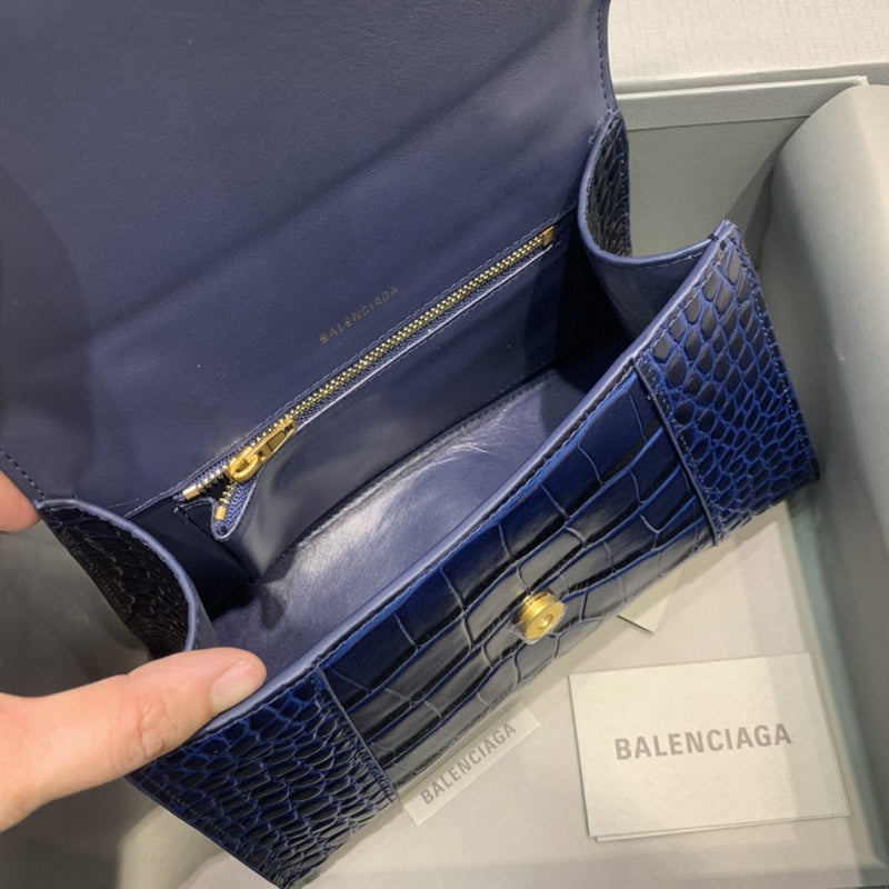 Zivas Charm Versatile Design Premium Handbag (Premium Everyday Carry) – Detail View