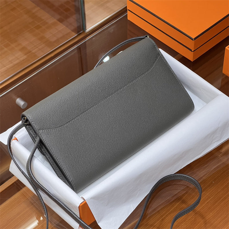 Side view of crisp structured handbag