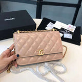 Zivas Charm Understated Luxury Fashion Handbag (Effortless Style Upgrade) – Close-Up Detail