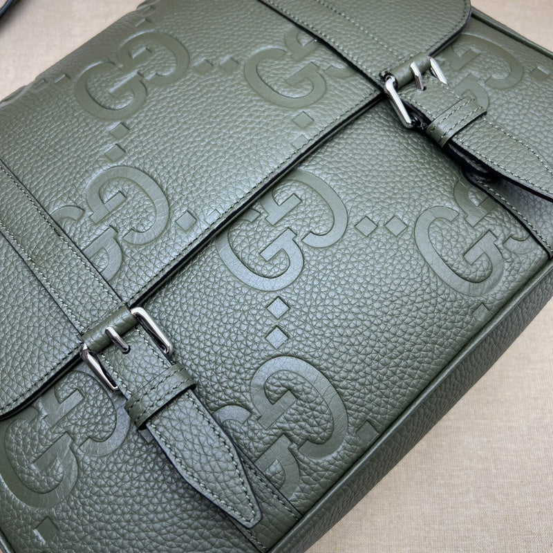 Close-up detail of premium chic women's handbag – women's luxury handbag