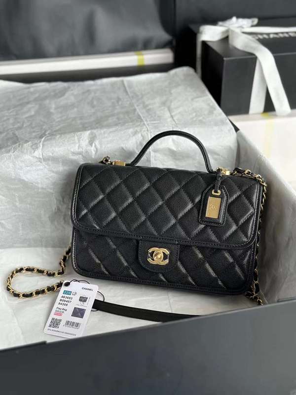 Zivas Charm Timeless Appeal Everyday Handbag (Modern Wardrobe Staple) – Front View