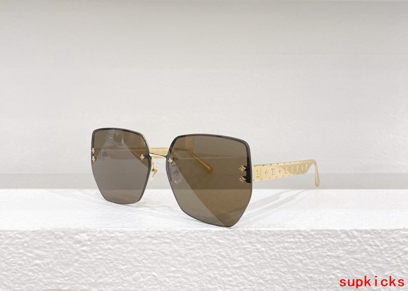 Lifestyle view of Louis Vuitton unisex sunglasses