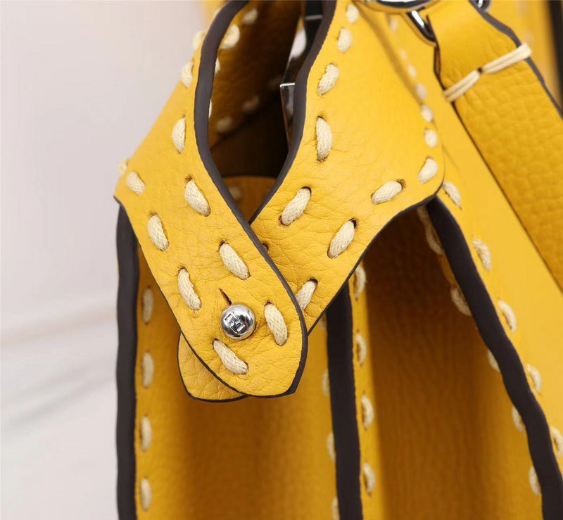 Ziva's Charm handbag – interior view (Standard Size)