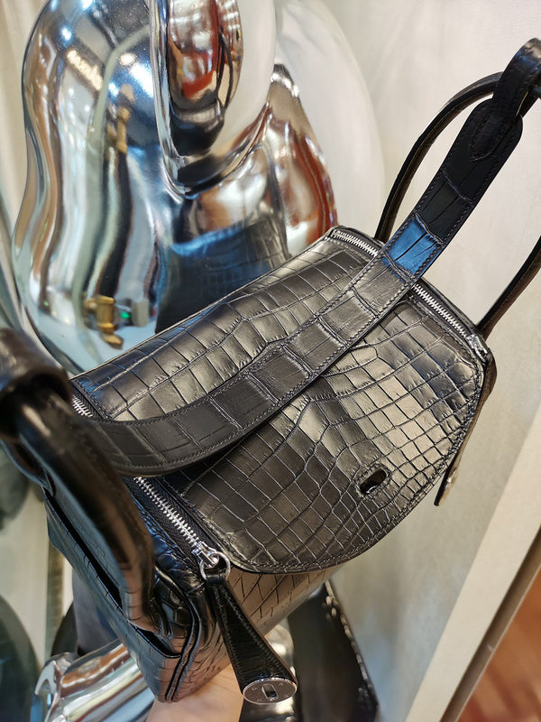 Timeless handbag styled for everyday wear