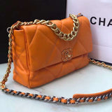  handbag, spacious everyday style, image 3