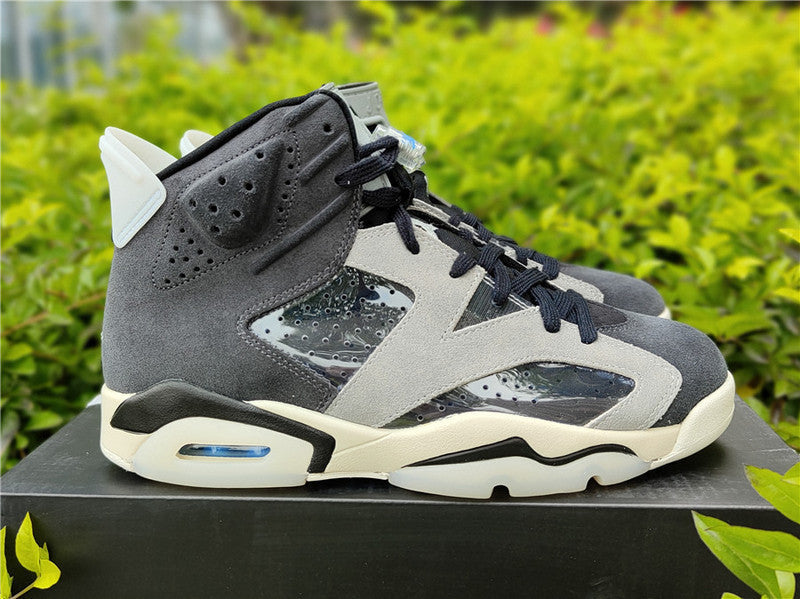 Nike Men's & Women's Designer Street Sneakers — Style 182 interior view