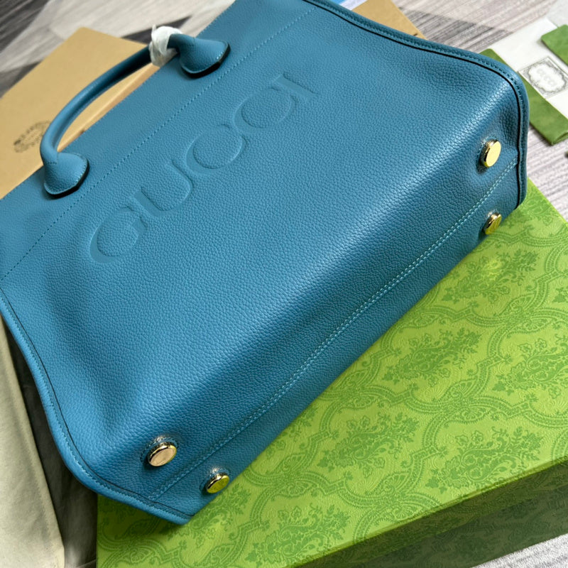 Styled lifestyle shot of classic chic women's handbag – women's luxury handbag