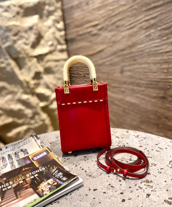 Ziva's Charm handbag – detail view (13cm*6cm*18cm)