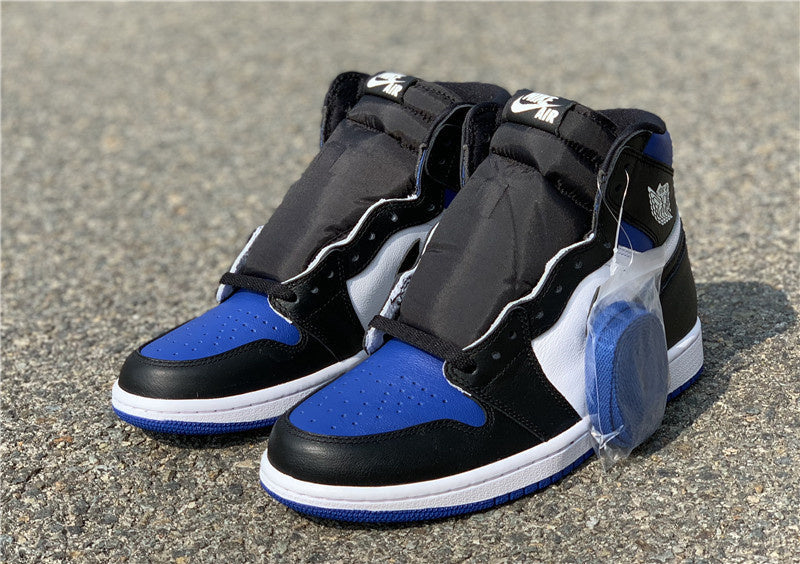 Nike Men's & Women's Signature Luxury Sneakers — Style 024 angle view