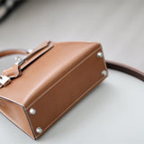  shopper bag interior and compartment view 9