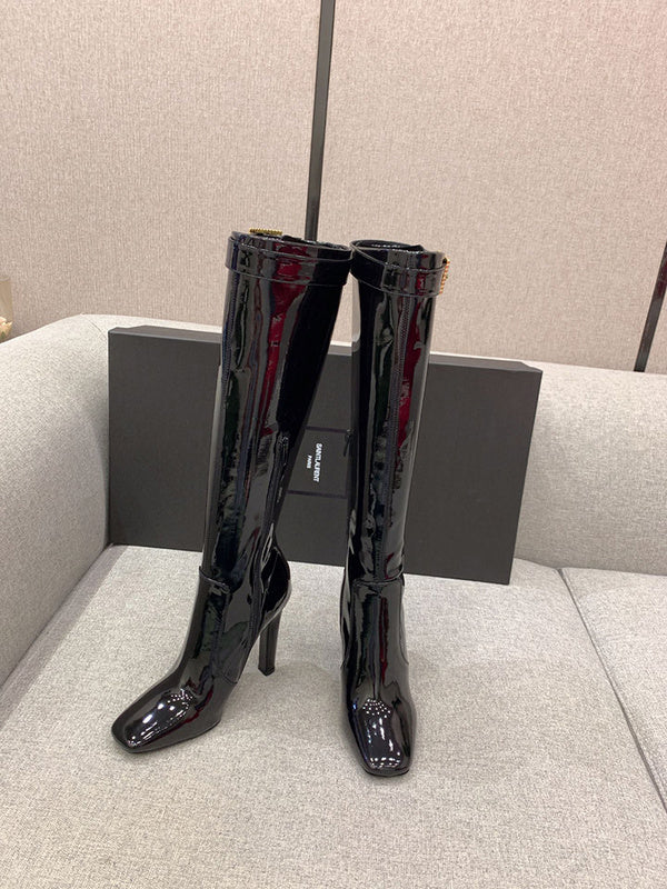 Front view of Saint Laurent luxury piece style No.048